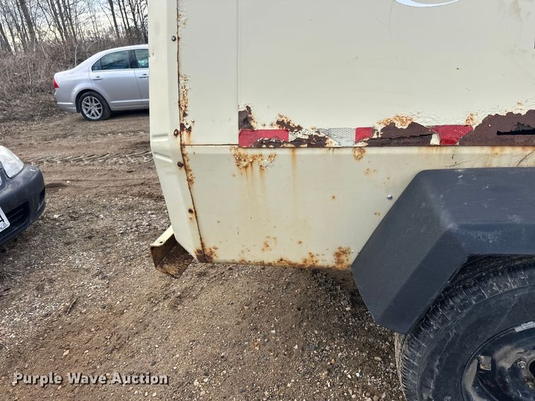 image for item FK1857 1994 Ingersoll Rand 185 air compressor