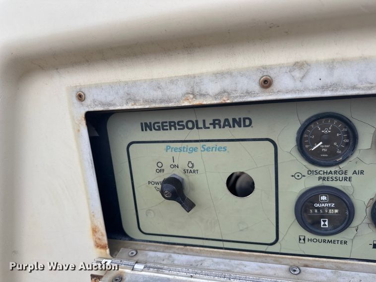 image for item FK1857 1994 Ingersoll Rand 185 air compressor