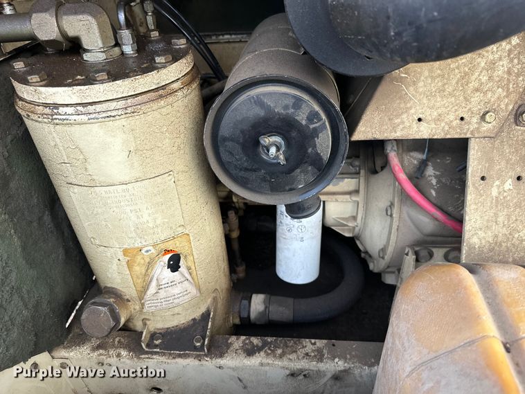 image for item FK1857 1994 Ingersoll Rand 185 air compressor