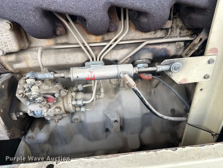 image for item FK1857 1994 Ingersoll Rand 185 air compressor