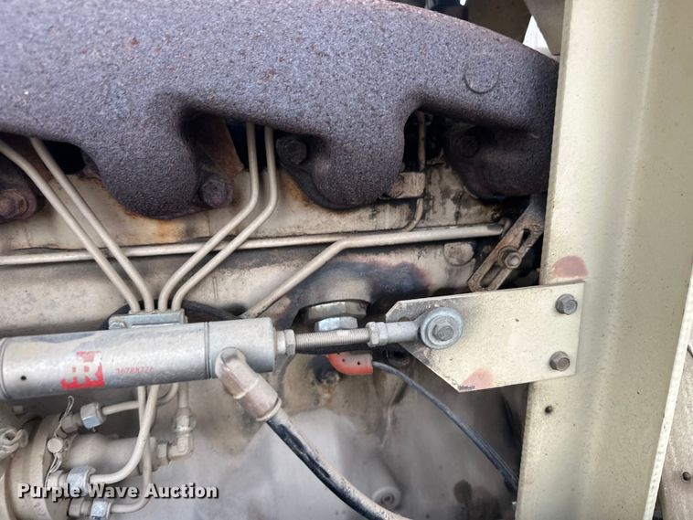 image for item FK1857 1994 Ingersoll Rand 185 air compressor