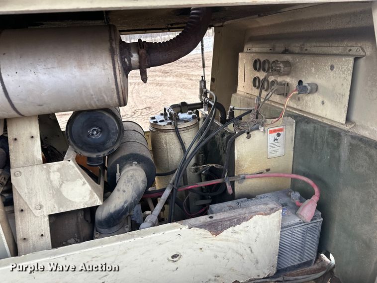 image for item FK1857 1994 Ingersoll Rand 185 air compressor