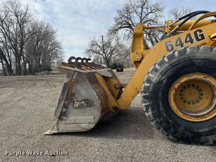 image for item FK1860 1994 John Deere 644G wheel loader