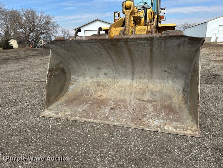 image for item FK1860 1994 John Deere 644G wheel loader