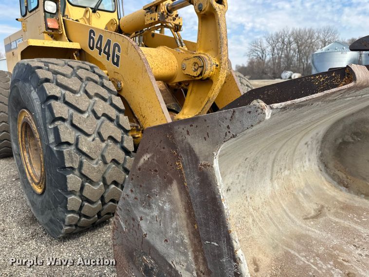 image for item FK1860 1994 John Deere 644G wheel loader
