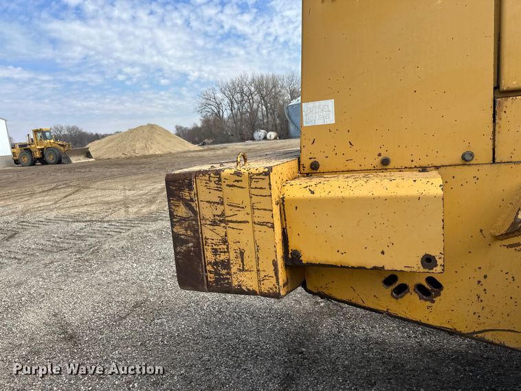 image for item FK1860 1994 John Deere 644G wheel loader