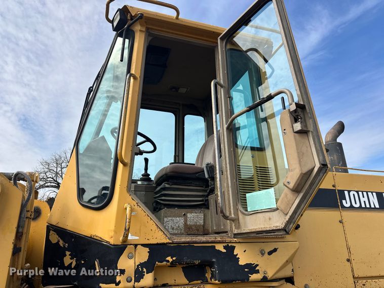 image for item FK1860 1994 John Deere 644G wheel loader