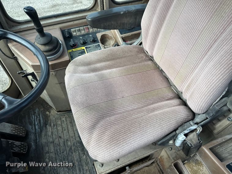 image for item FK1860 1994 John Deere 644G wheel loader