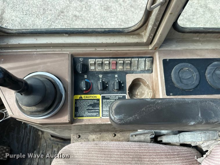 image for item FK1860 1994 John Deere 644G wheel loader