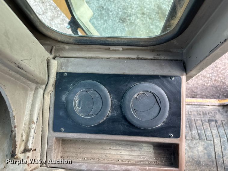 image for item FK1860 1994 John Deere 644G wheel loader