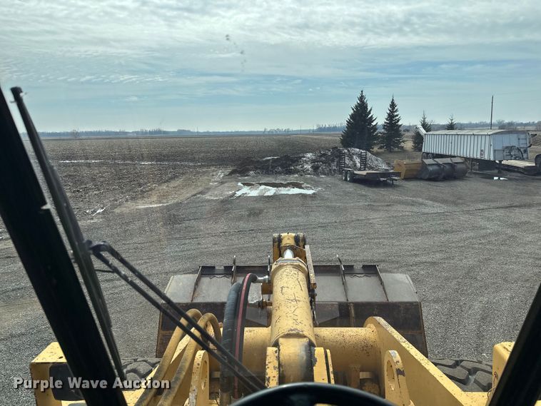 image for item FK1860 1994 John Deere 644G wheel loader