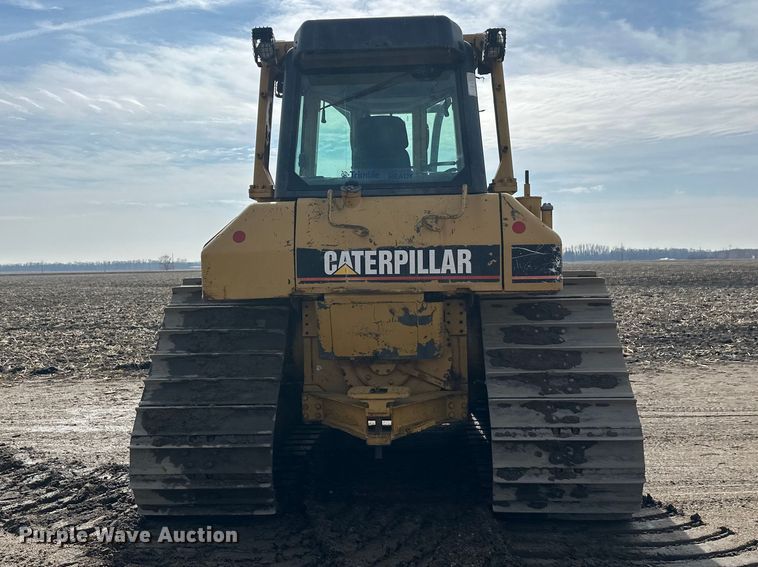 image for item FK1861 2004 Caterpillar D6N LGP dozer