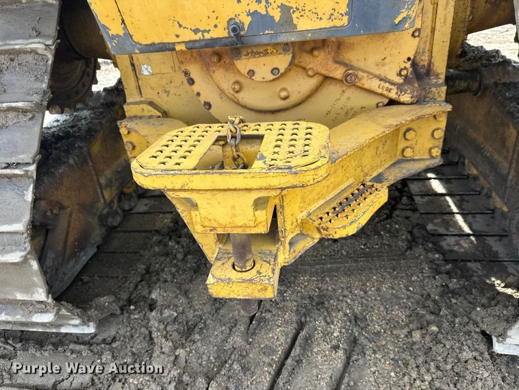 image for item FK1861 2004 Caterpillar D6N LGP dozer