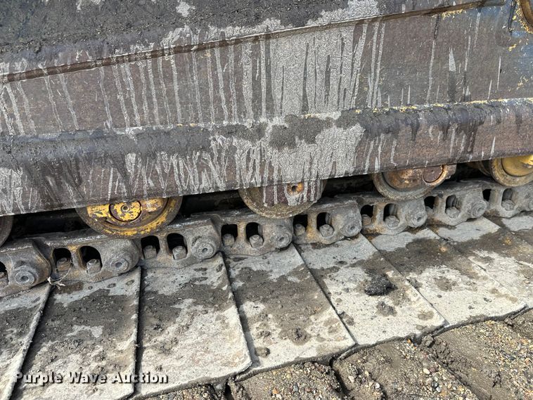 image for item FK1861 2004 Caterpillar D6N LGP dozer