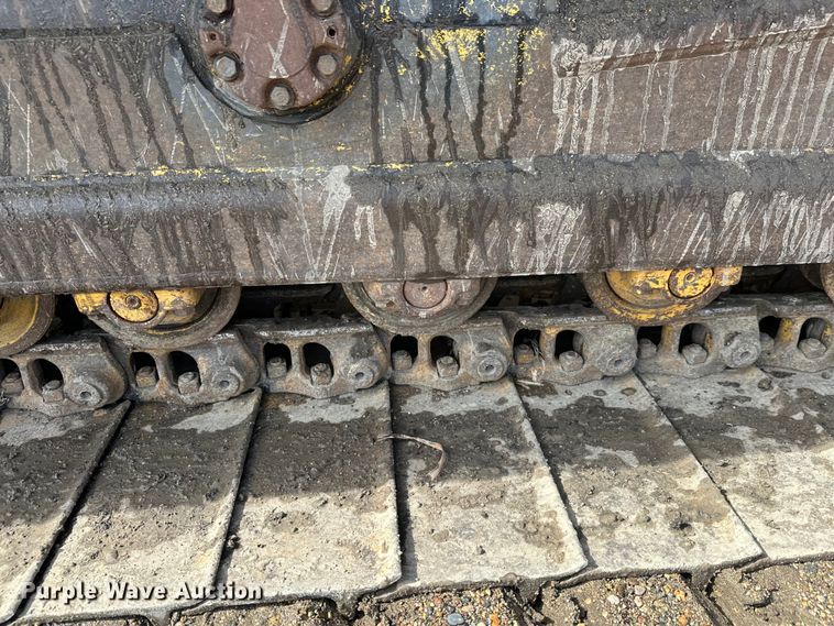 image for item FK1861 2004 Caterpillar D6N LGP dozer