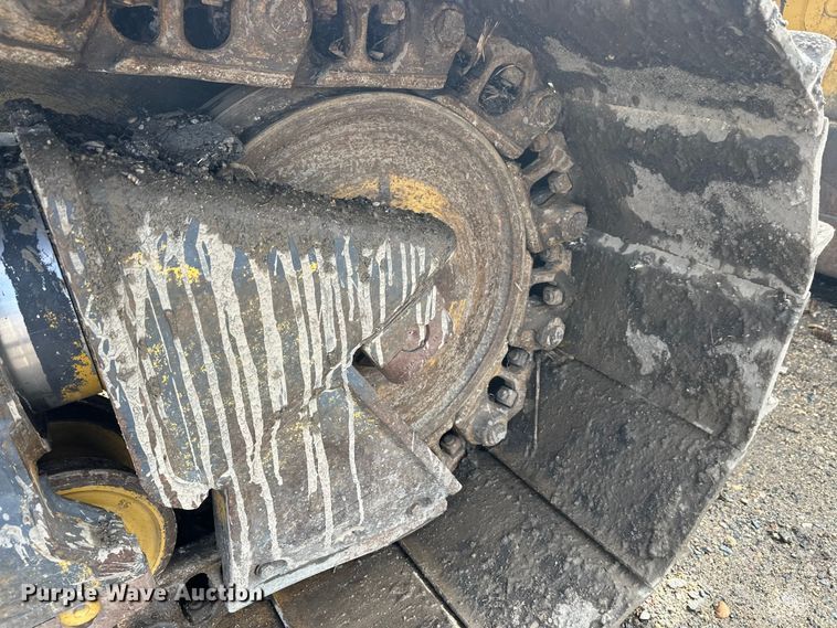 image for item FK1861 2004 Caterpillar D6N LGP dozer