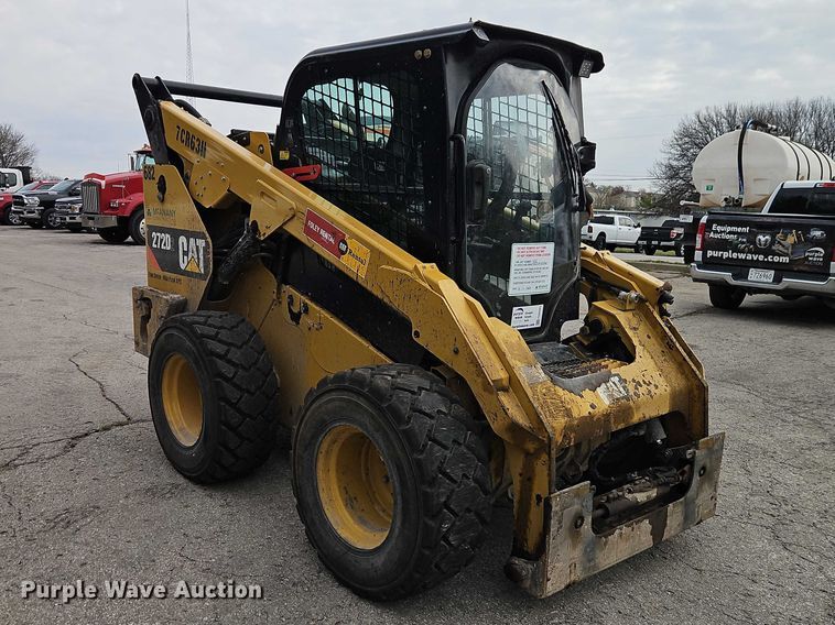 image for item FN5593 2017 Caterpillar 272D2 skid steer loader