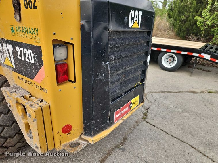 image for item FN5593 2017 Caterpillar 272D2 skid steer loader