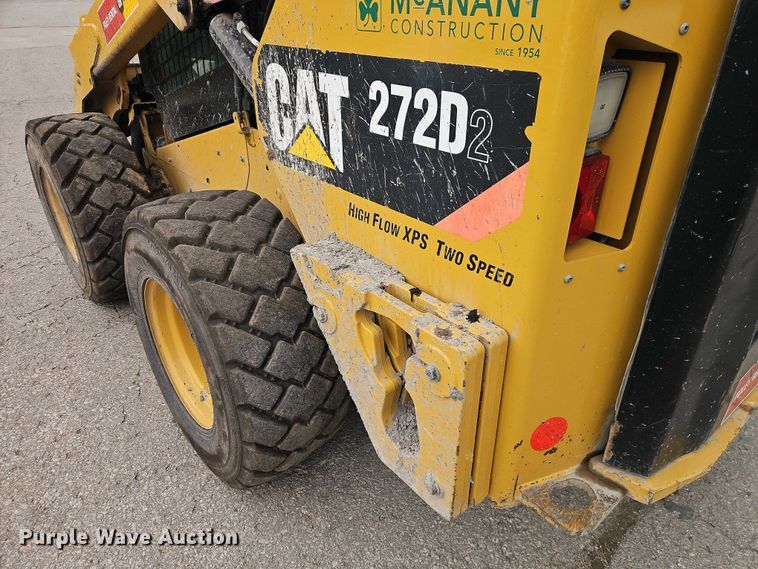 image for item FN5593 2017 Caterpillar 272D2 skid steer loader