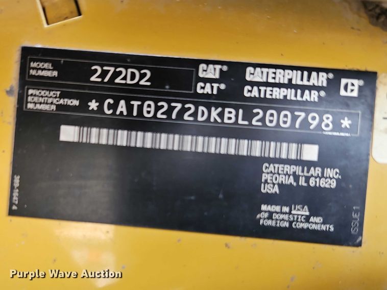 image for item FN5593 2017 Caterpillar 272D2 skid steer loader