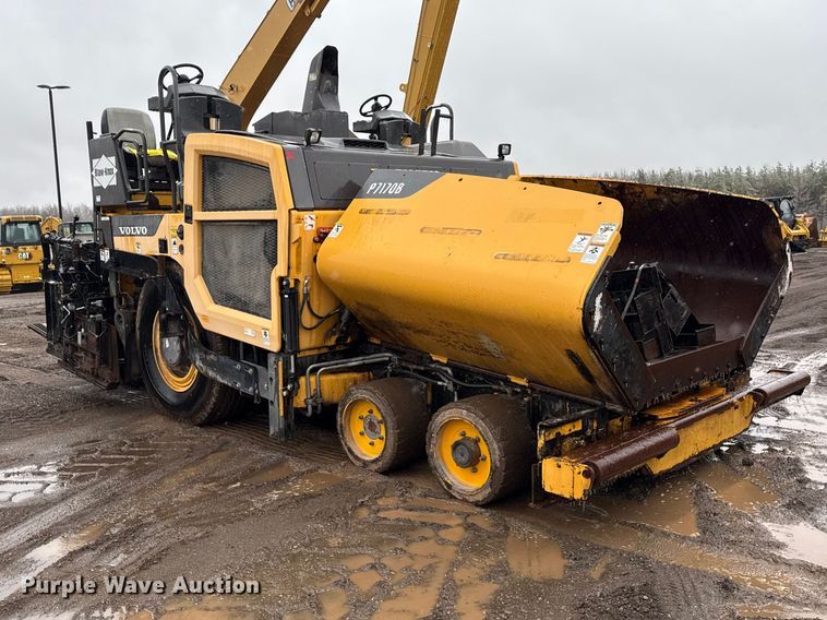 image for item ND9469 Volvo P7170B paver