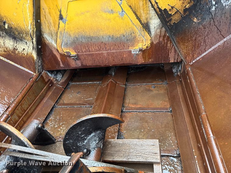 image for item ND9469 Volvo P7170B paver