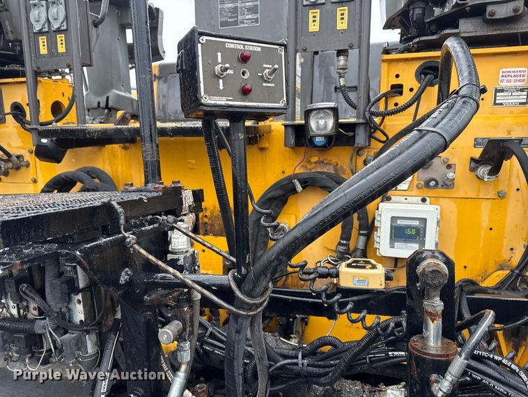 image for item ND9469 Volvo P7170B paver