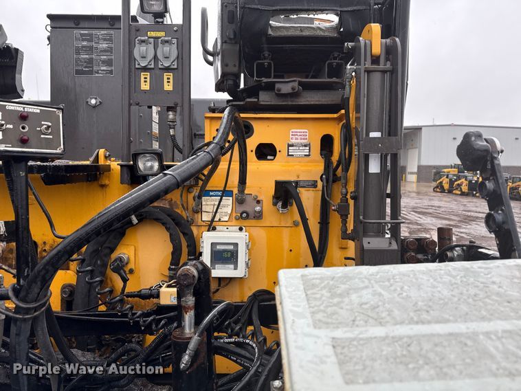 image for item ND9469 Volvo P7170B paver