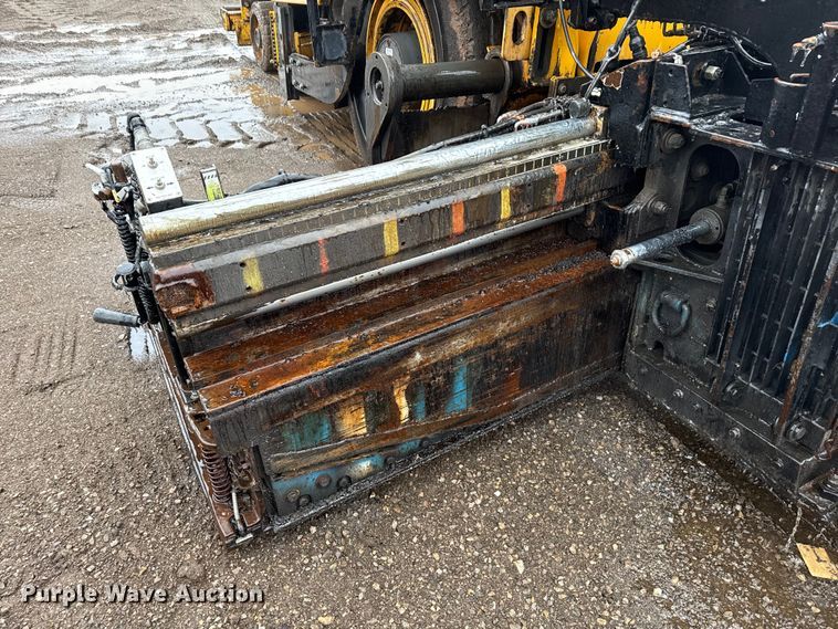 image for item ND9469 Volvo P7170B paver