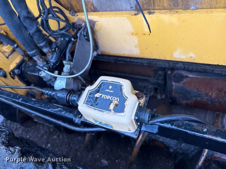 image for item ND9469 Volvo P7170B paver