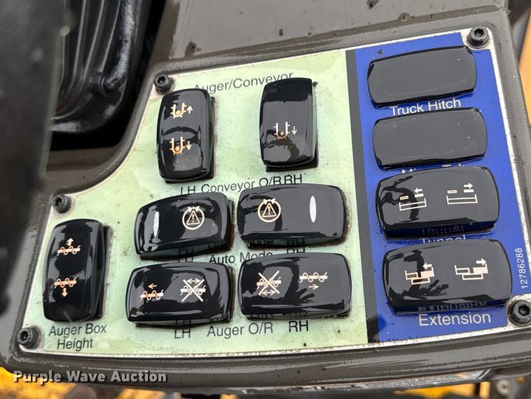 image for item ND9469 Volvo P7170B paver