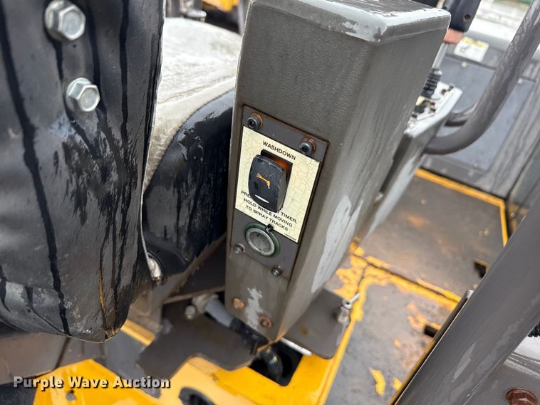 image for item ND9469 Volvo P7170B paver