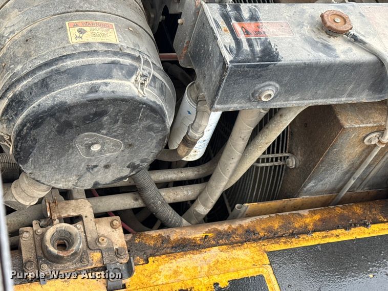 image for item ND9469 Volvo P7170B paver