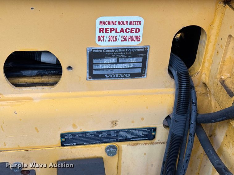 image for item ND9469 Volvo P7170B paver