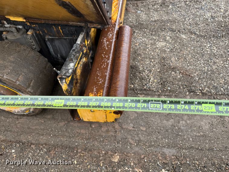 image for item ND9469 Volvo P7170B paver