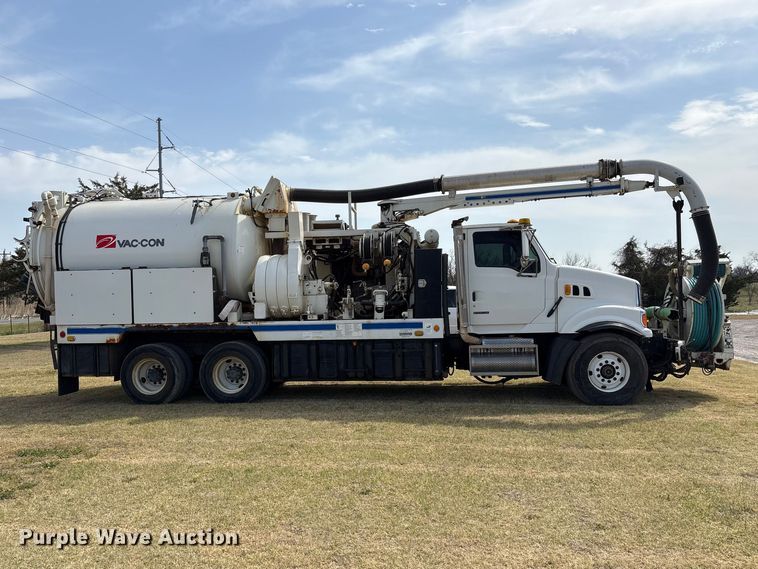 image for item NK9052 2008 Sterling L8500 sewer jetter truck