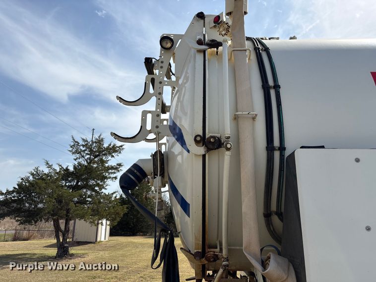 image for item NK9052 2008 Sterling L8500 sewer jetter truck