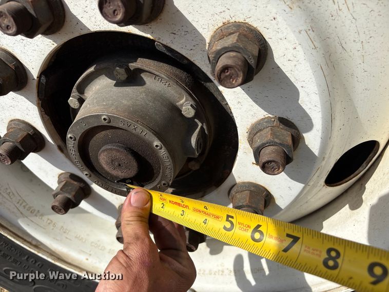 image for item NK9052 2008 Sterling L8500 sewer jetter truck