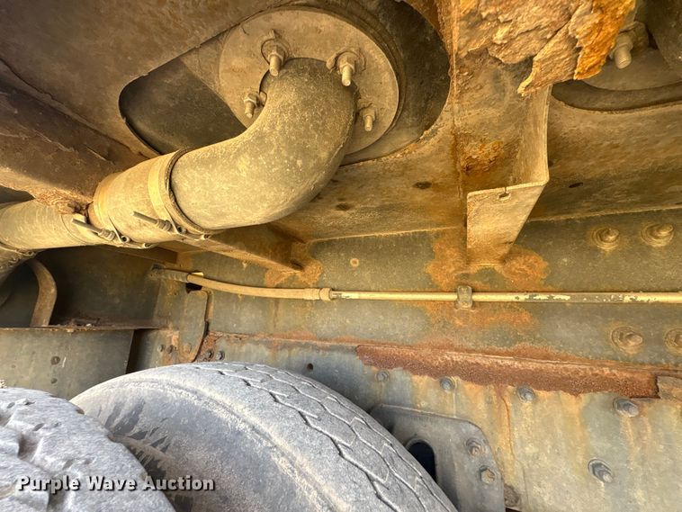 image for item NK9052 2008 Sterling L8500 sewer jetter truck