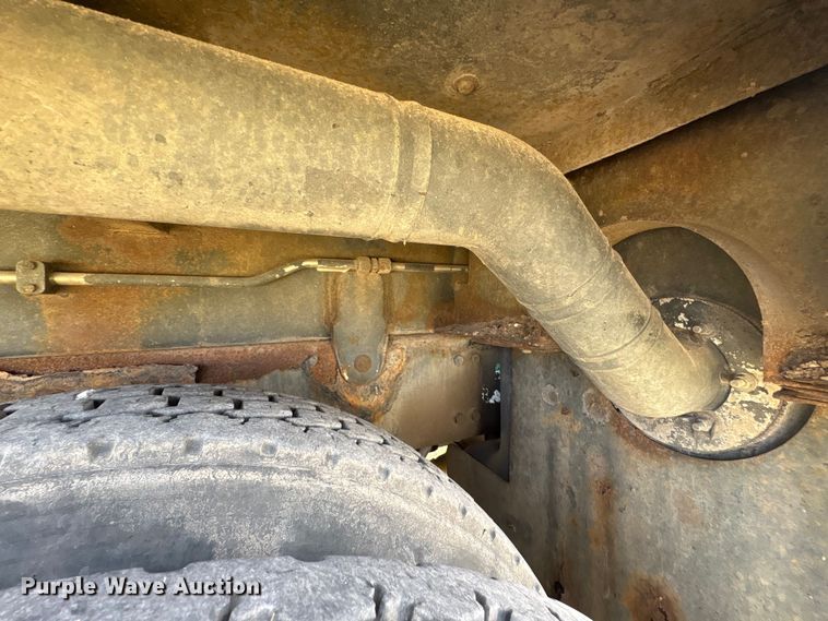 image for item NK9052 2008 Sterling L8500 sewer jetter truck