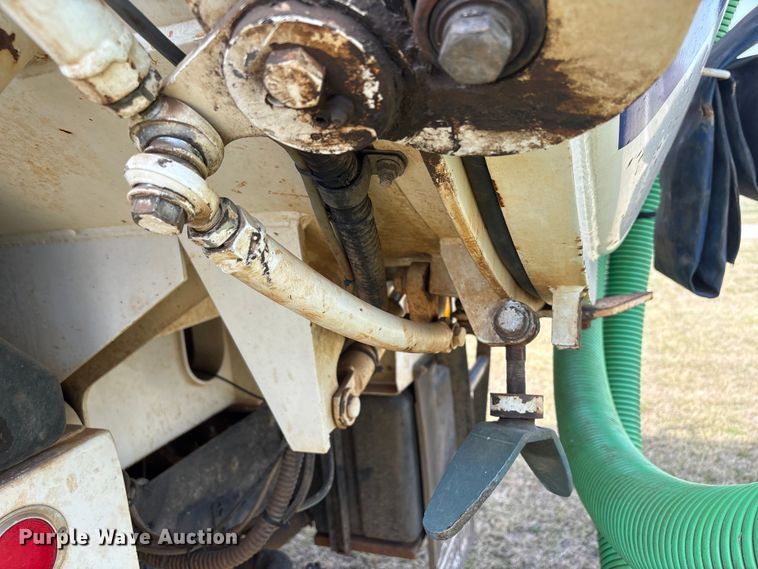 image for item NK9052 2008 Sterling L8500 sewer jetter truck