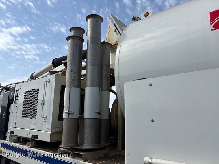 image for item NK9052 2008 Sterling L8500 sewer jetter truck