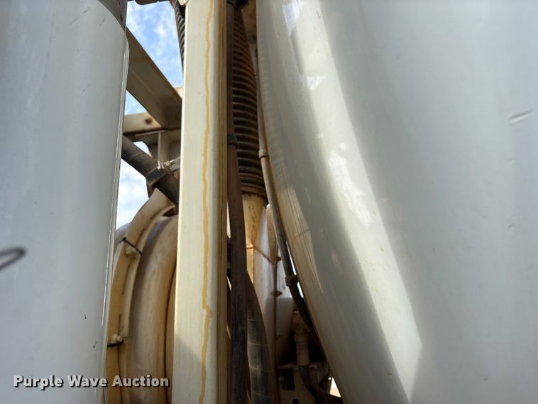 image for item NK9052 2008 Sterling L8500 sewer jetter truck