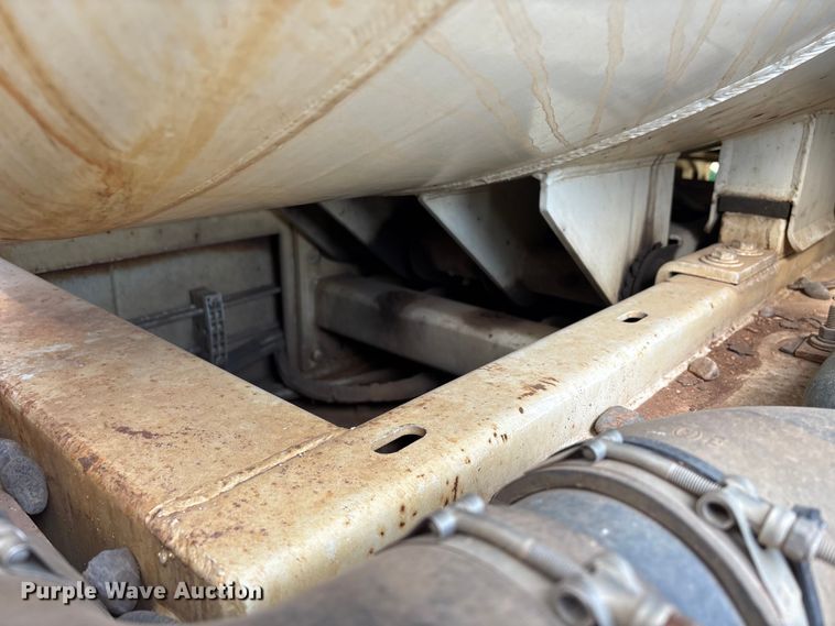 image for item NK9052 2008 Sterling L8500 sewer jetter truck