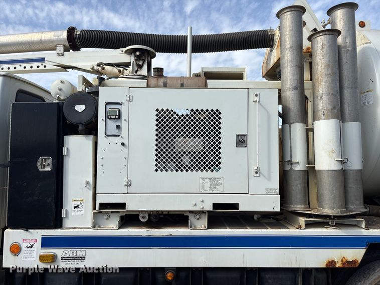 image for item NK9052 2008 Sterling L8500 sewer jetter truck