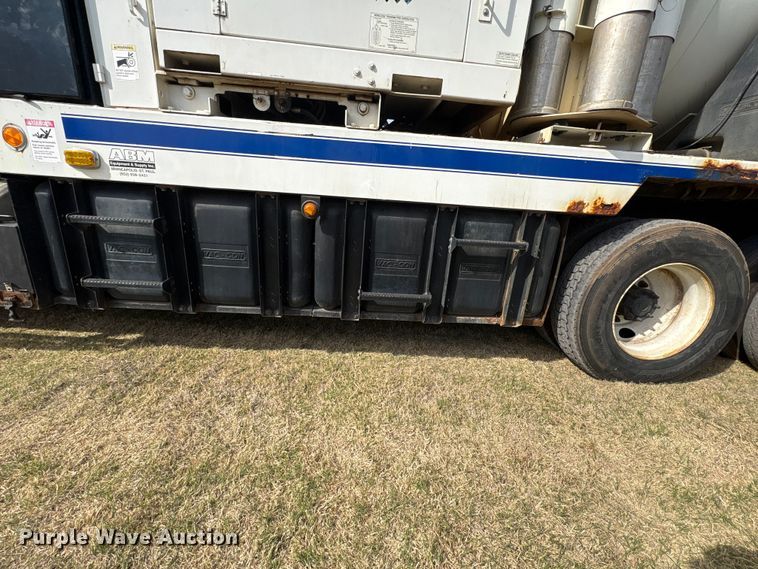 image for item NK9052 2008 Sterling L8500 sewer jetter truck