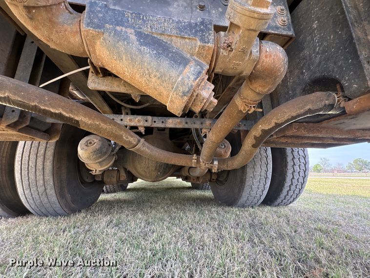 image for item NK9052 2008 Sterling L8500 sewer jetter truck