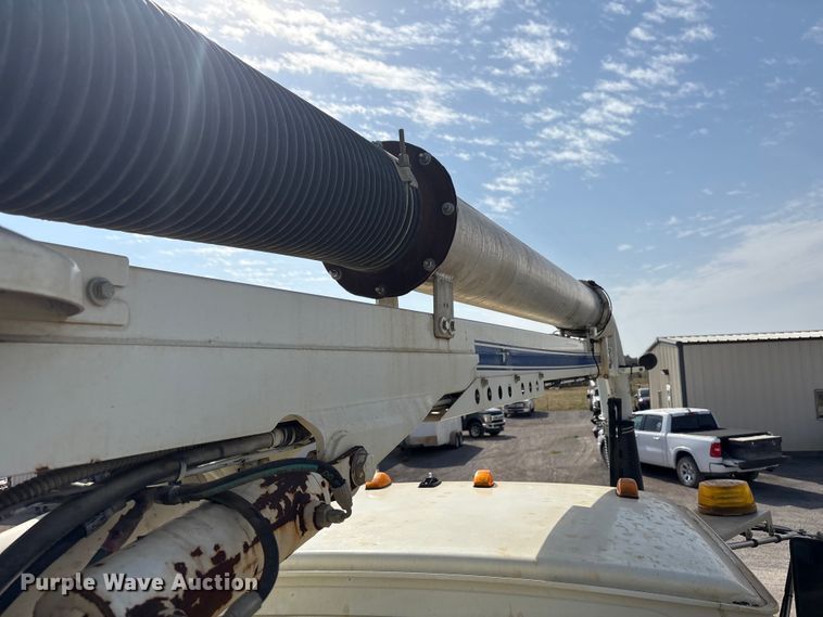 image for item NK9052 2008 Sterling L8500 sewer jetter truck