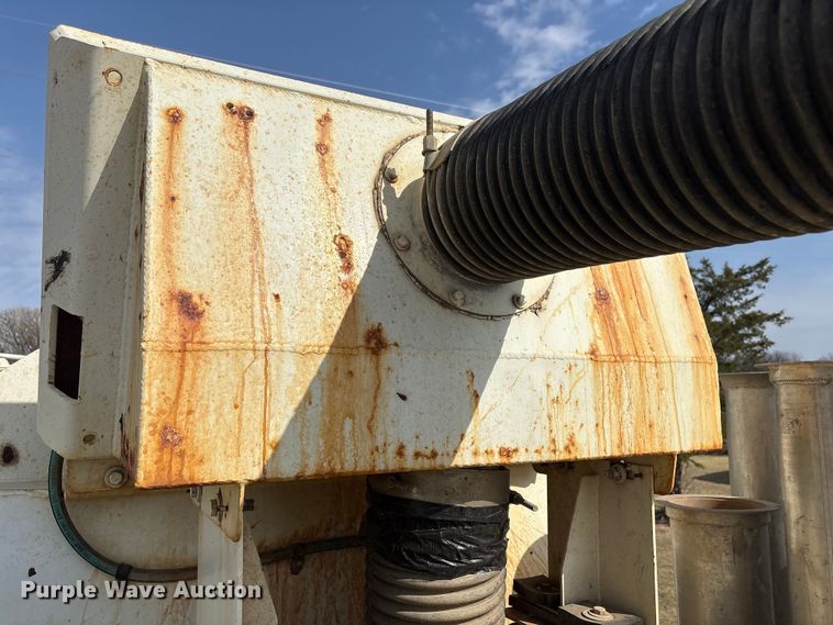 image for item NK9052 2008 Sterling L8500 sewer jetter truck