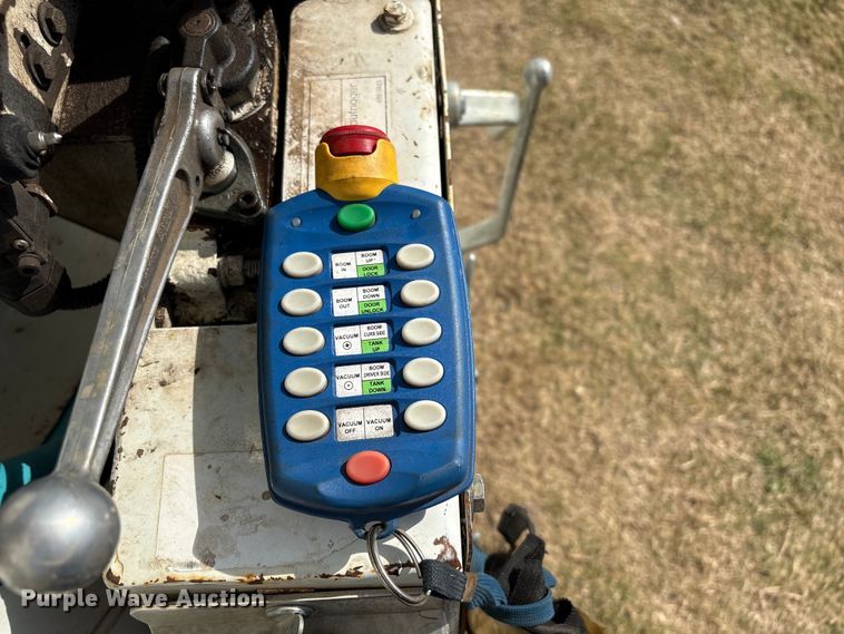 image for item NK9052 2008 Sterling L8500 sewer jetter truck